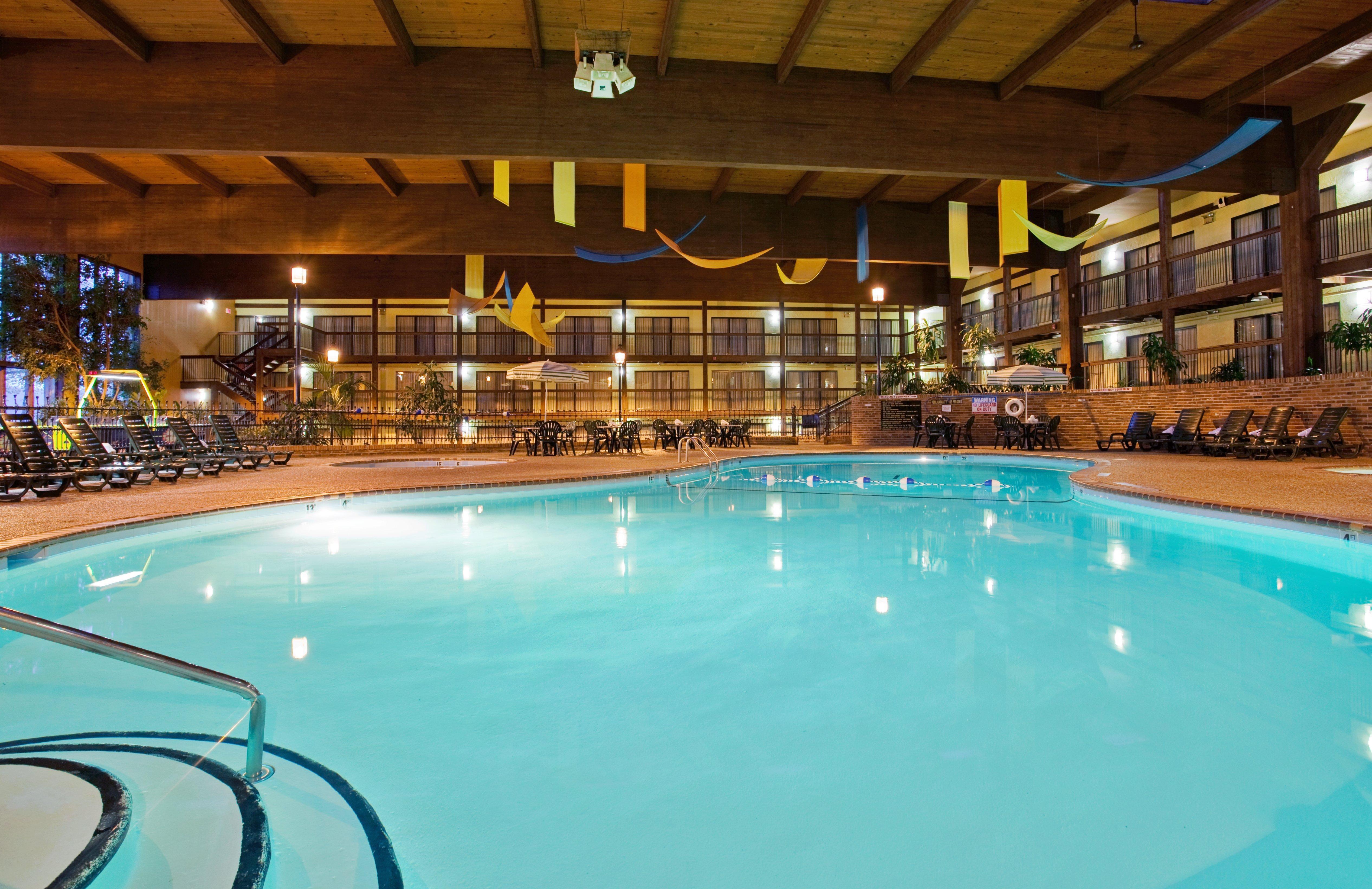 Holiday Inn At Six Flags Saint Louis By Ihg Eureka Esterno foto